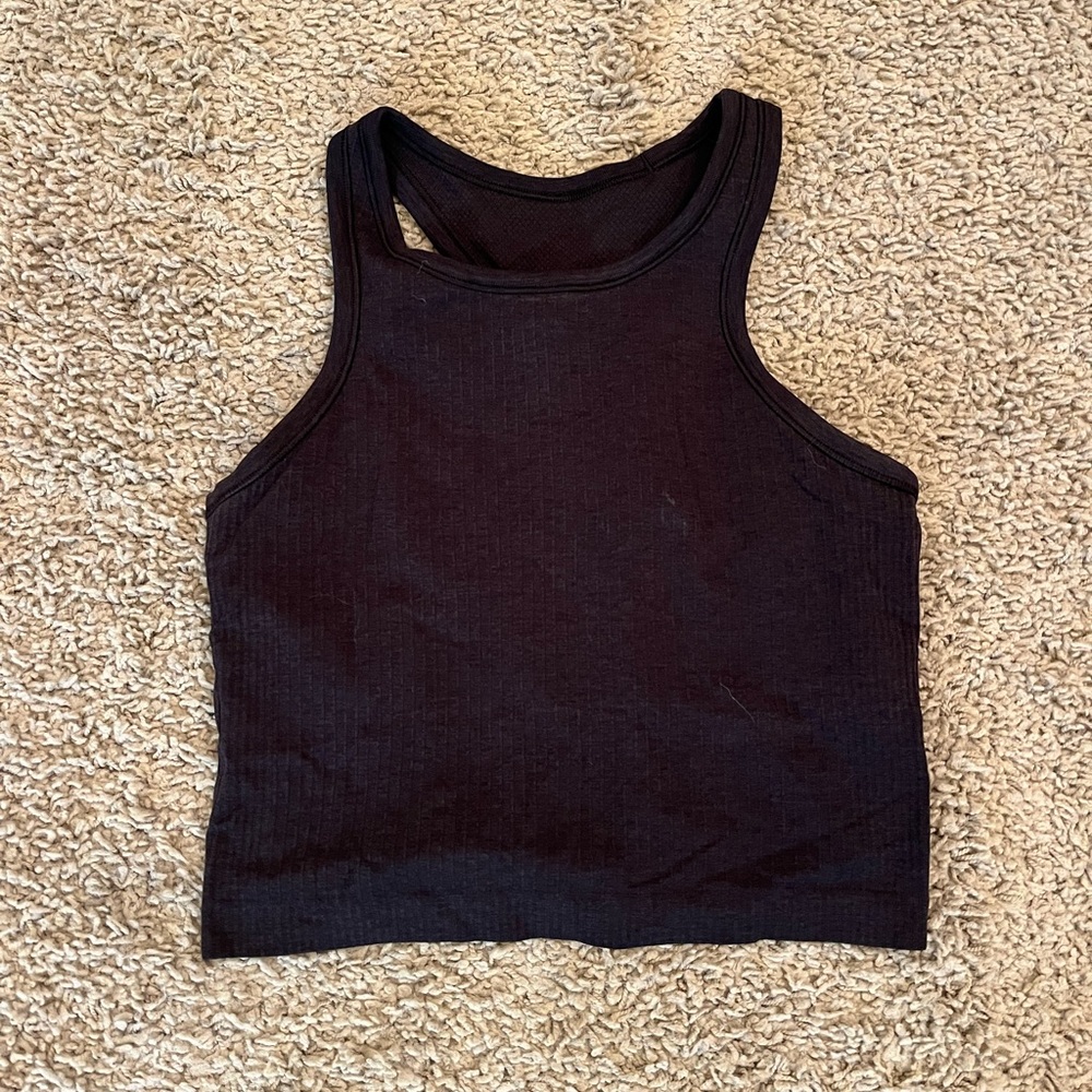 Lululemon cropped tank
